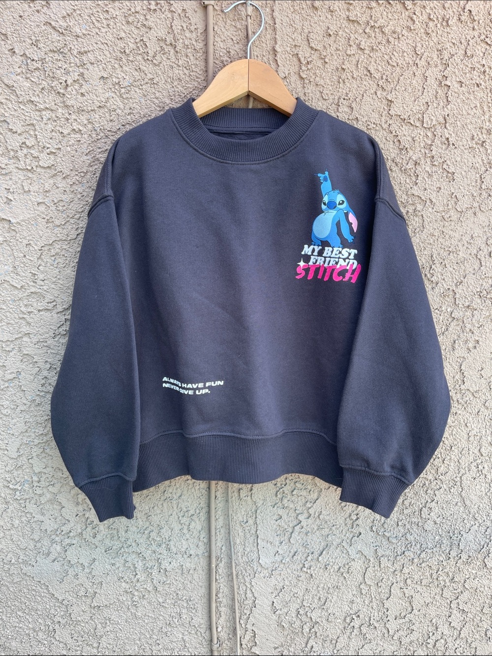 ZARA Disney Stitch Graphic Crewneck Sweatshirt Sz 6/7Y